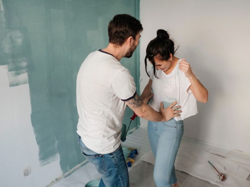Behr Vs Valspar Budget Paint: Behr vs. Valspar: Which Budget Paint Brand Actually Delivers