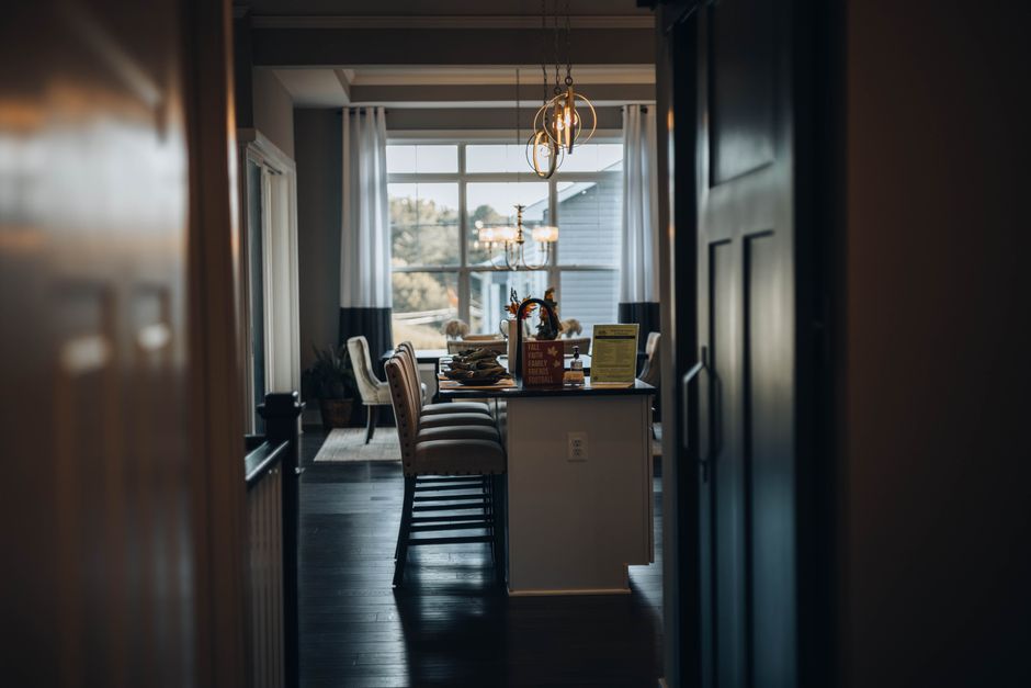 Preventing Summer Mold and Humidity Damage to Furniture