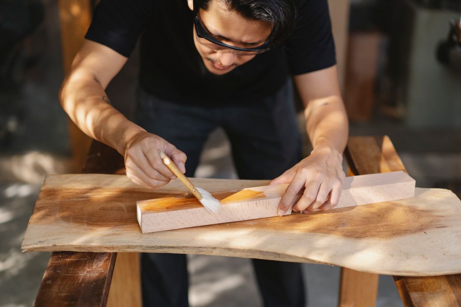 How to Repair Scratches and Water Rings on Wooden Tables
